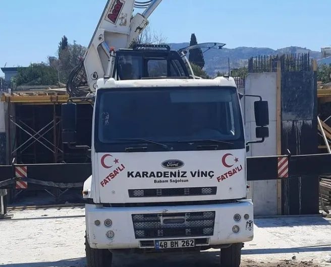 35 Ton Yana Katlanır Vinç